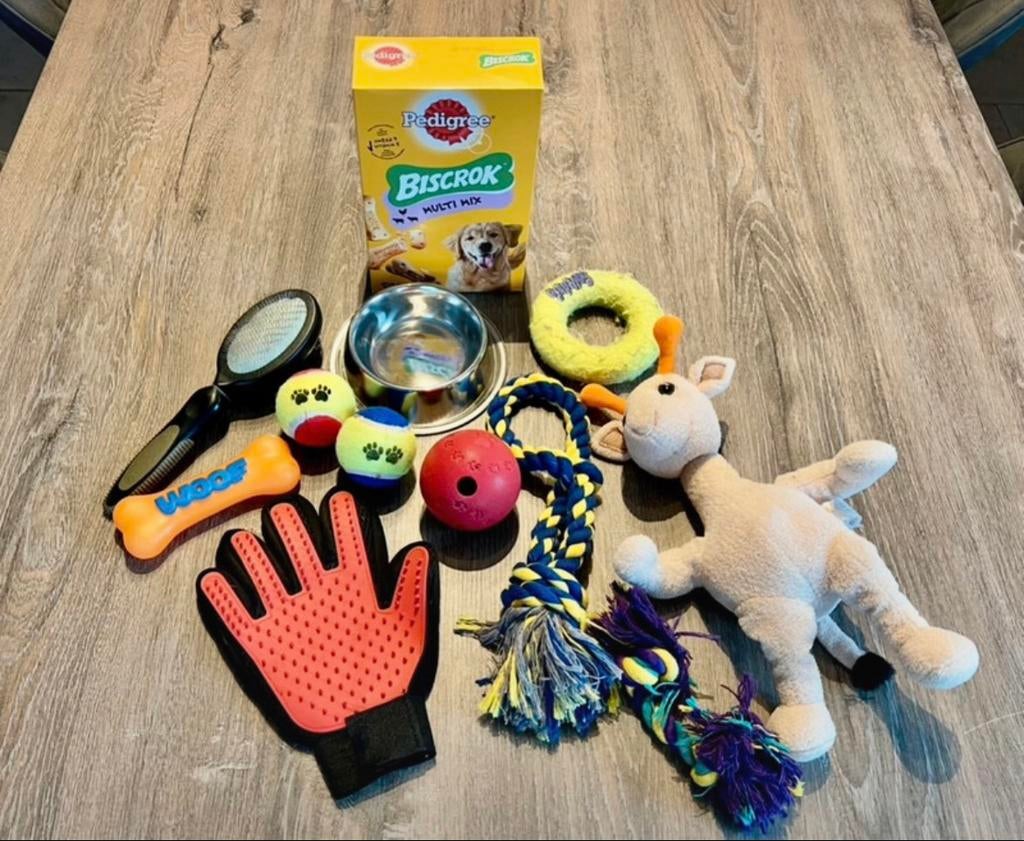 Pakketje hond: Play rope, balletjes, koekjes, borstel, …, Dieren en Toebehoren, Ophalen of Verzenden, Zo goed als nieuw