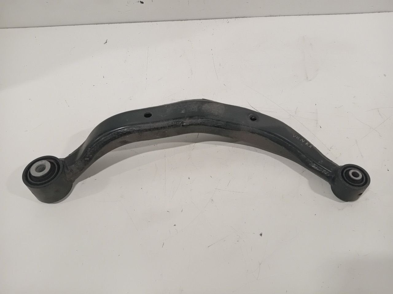 Draagarm rechts achter Lexus RX, Onderdelen@venauto.nl, Van der Ven Autorecycling B.V., Gebruikt, Ettenseweg 76, 4706 PB Roosendaal, The Netherlands