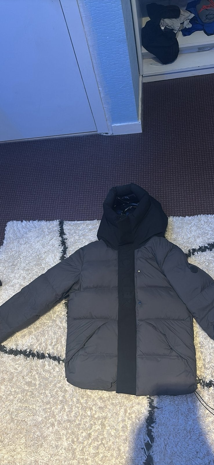 Madeira moncler jas, Ophalen of Verzenden, Zo goed als nieuw