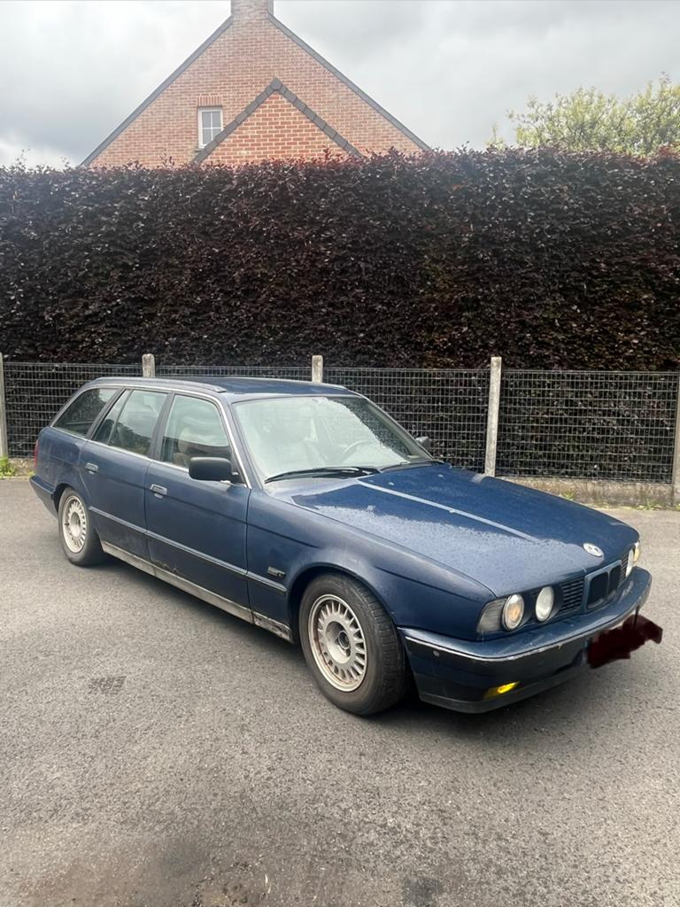 Bmw E34 touring, 2500 cc, Achterwielaandrijving, 143 kW, Beige