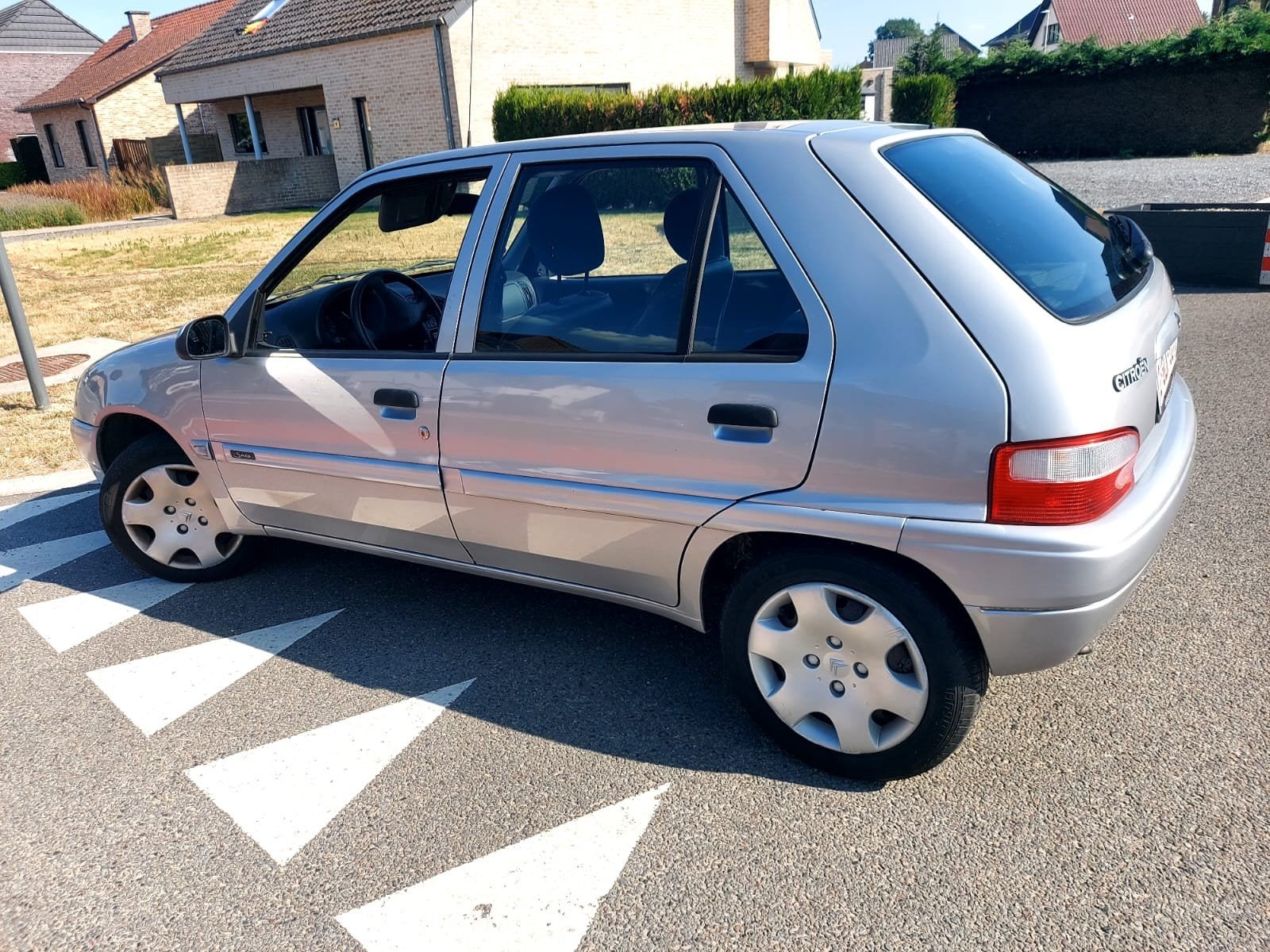 Citroën Saxo 1.2 benzine 2000 74.000km, Auto's, Citroën, Voorwielaandrijving, Stof, 4 cilinders, Saxo