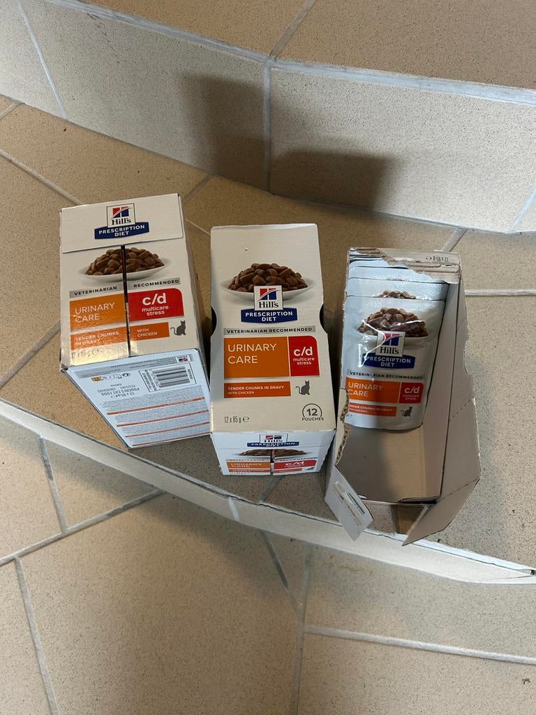 Kattenvoeding zakjes Hills Urinary Care 32 stuks, Ophalen of Verzenden, Kat