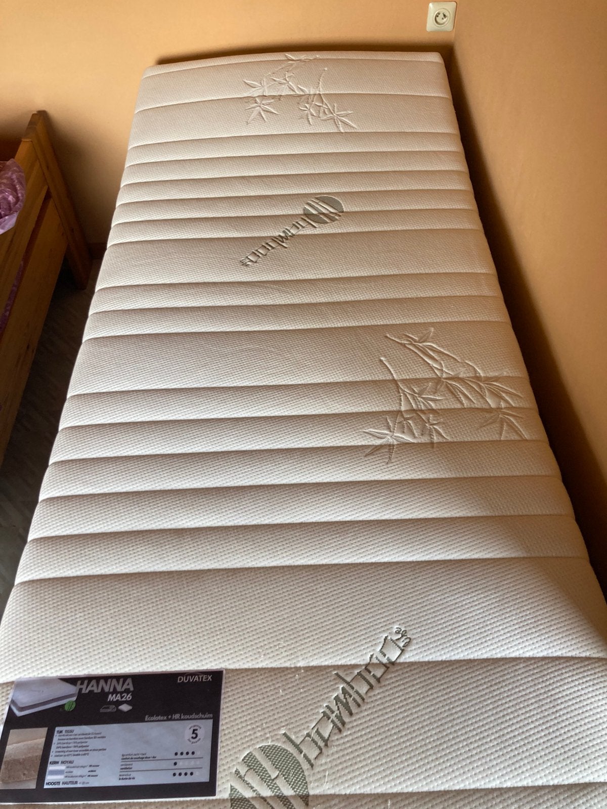 Matelas 90x200 ecolatex, Enlèvement, Comme neuf, Matelas