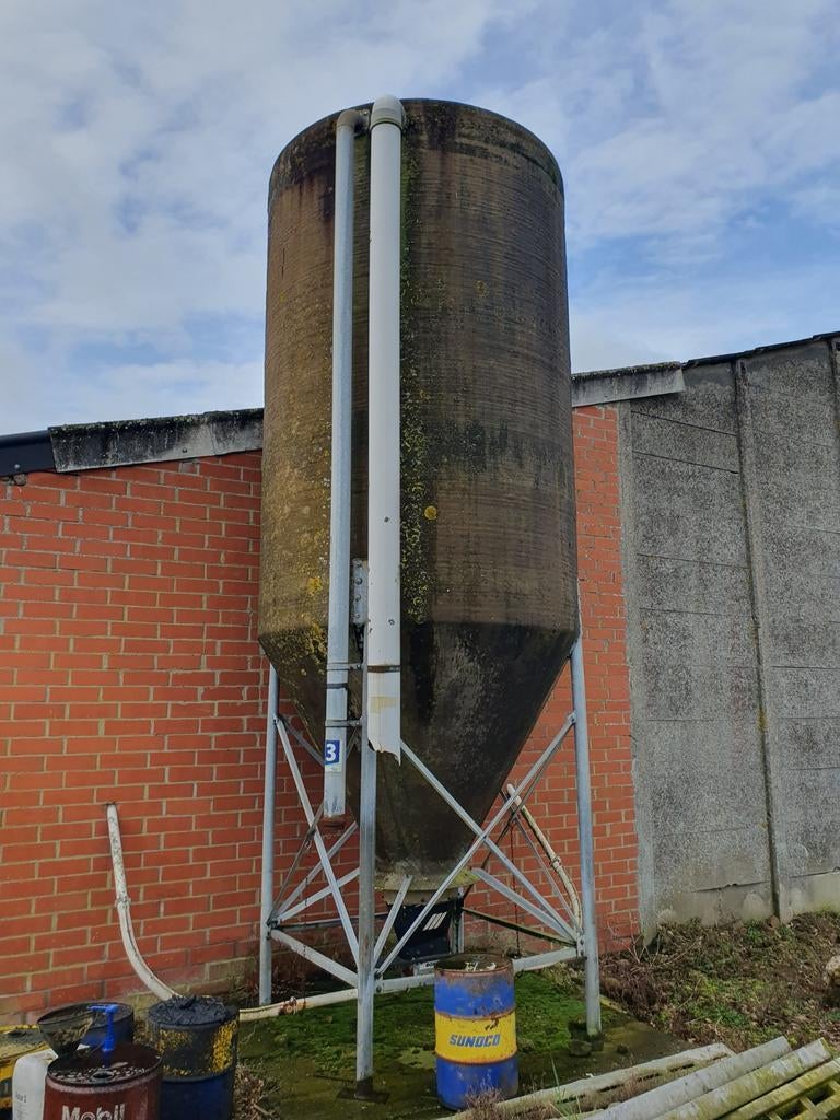 Meelsilo 7 ton met dubbele verdeelvijzel, Dieren en Toebehoren, Ophalen