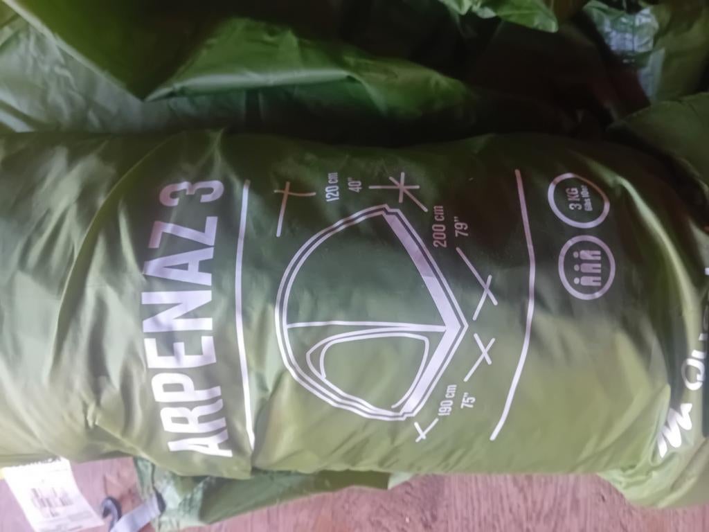 Tebte decathlon arpenaz 3, Enlèvement, Comme neuf