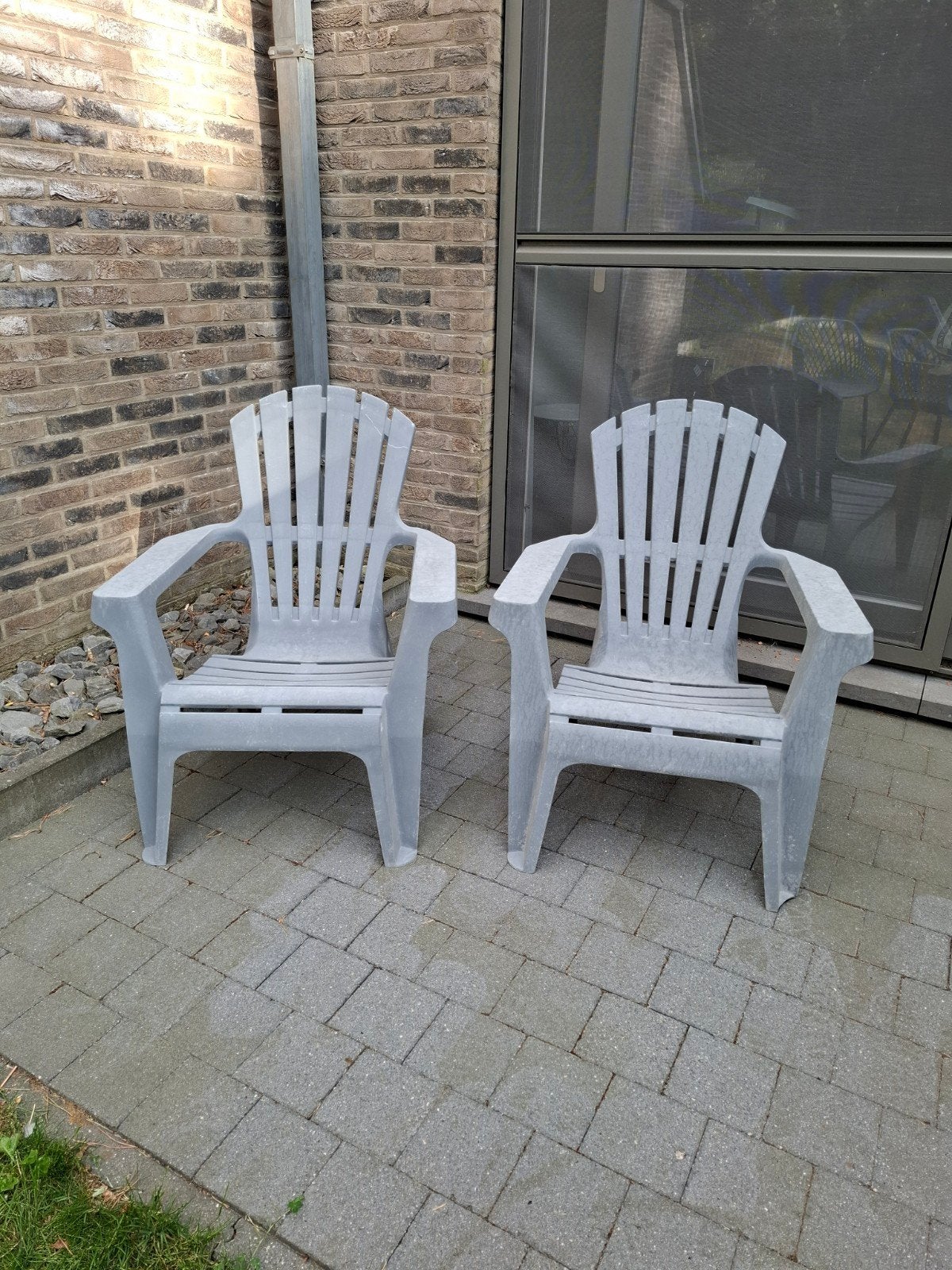 Twee tuinstoelen, Tuin en Terras, Ophalen, Plastic, Stapelbaar