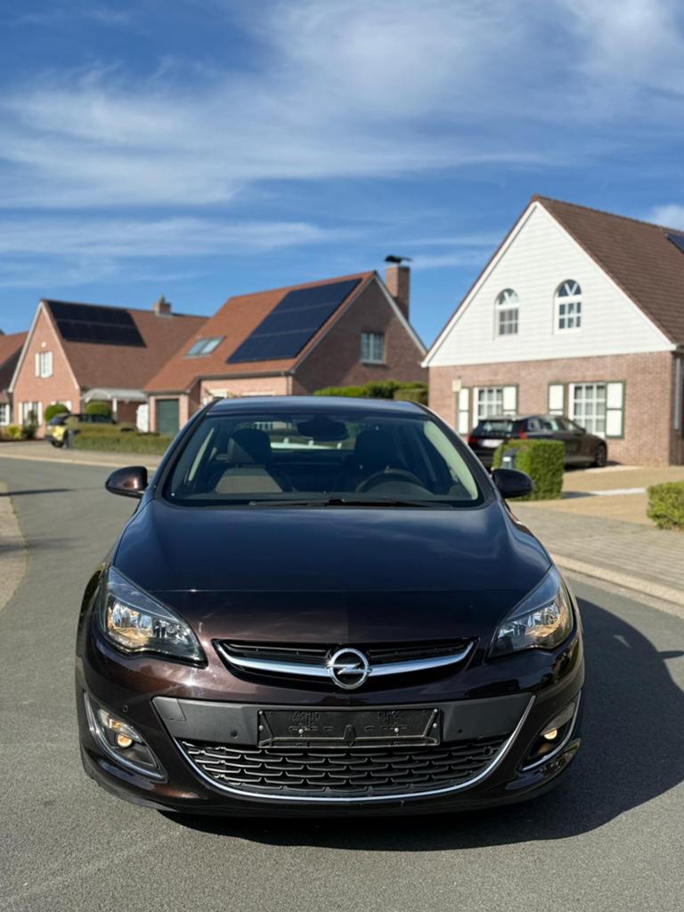 Opel Astra TURBO 1.4 benzine 150 PK/Gekeurd voor verkoop, Auto's, Euro 5, Leder en Stof, Bruin, 5 deurs