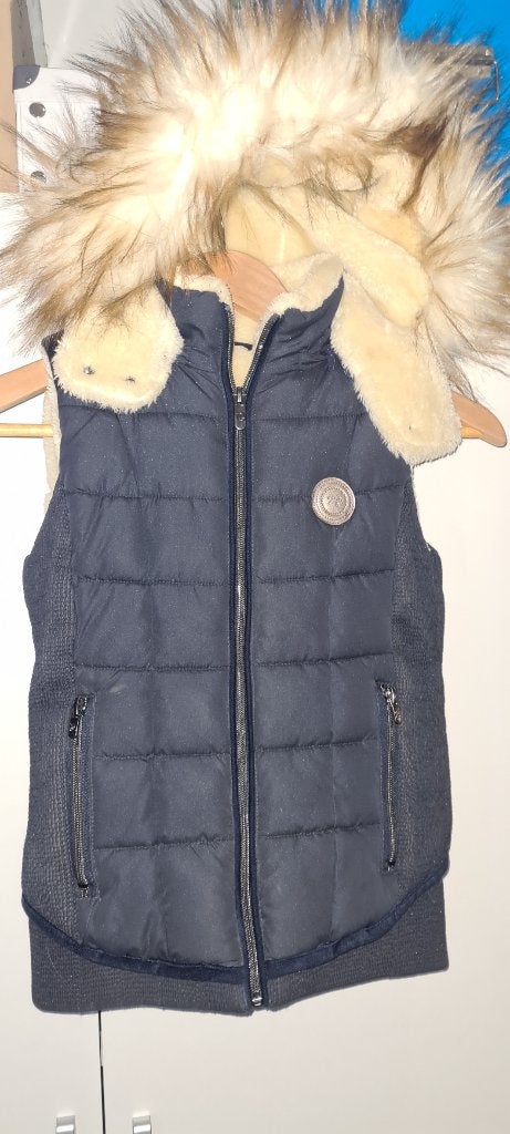 bodywarmer 10jaar - 140, Enfants & Bébés, Enlèvement ou Envoi, Comme neuf, Pénélope, Fille