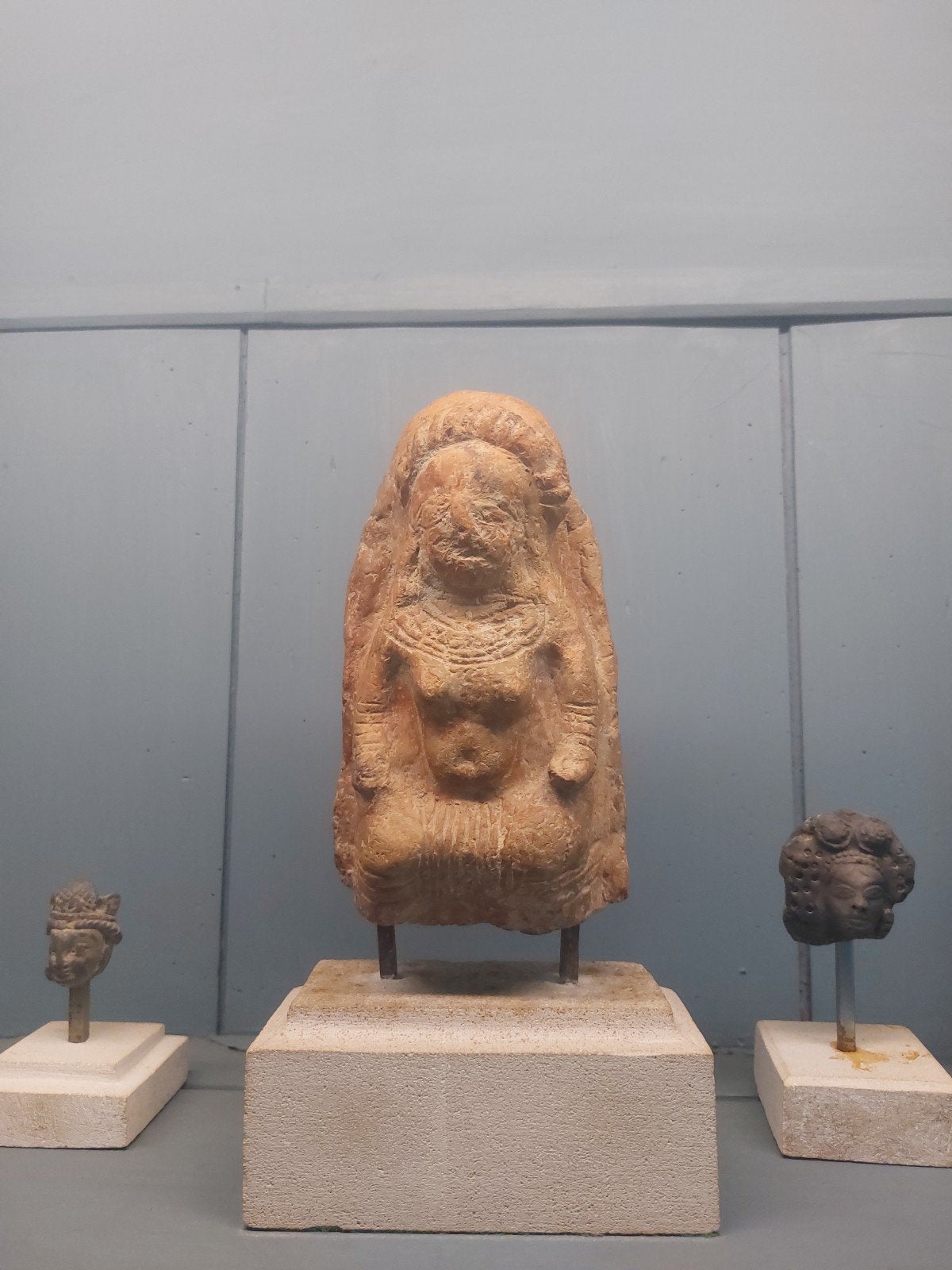 Indisch terracotta beeld., Ophalen