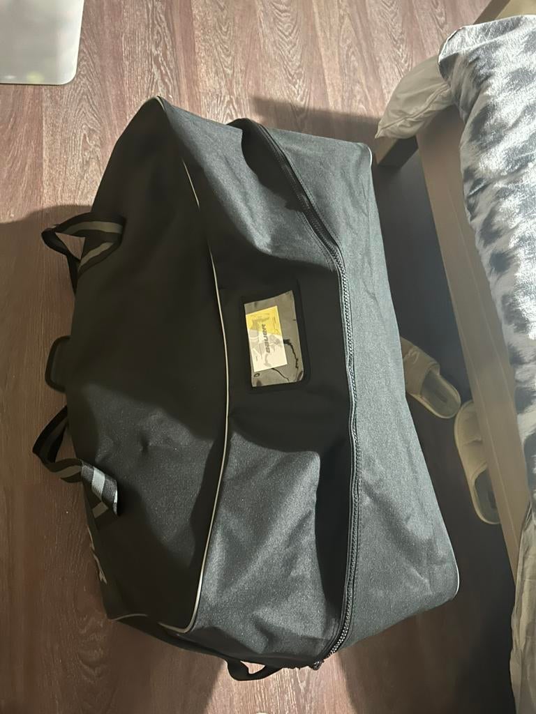 Volledig harnas ijshockey , kleding & opbergzak(nieuw), Sport en Fitness, IJshockey, Ophalen, Nieuw, Kleding