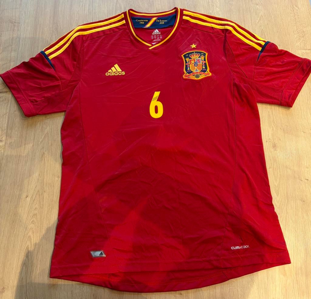 Retro Voetbaltruitje Spanje Andres Iniesta, Ophalen of Verzenden, Zo goed als nieuw