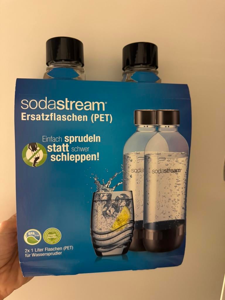 Soda stream 2 flessen van 1 liter - nieuw in doos, Ophalen of Verzenden, Nieuw