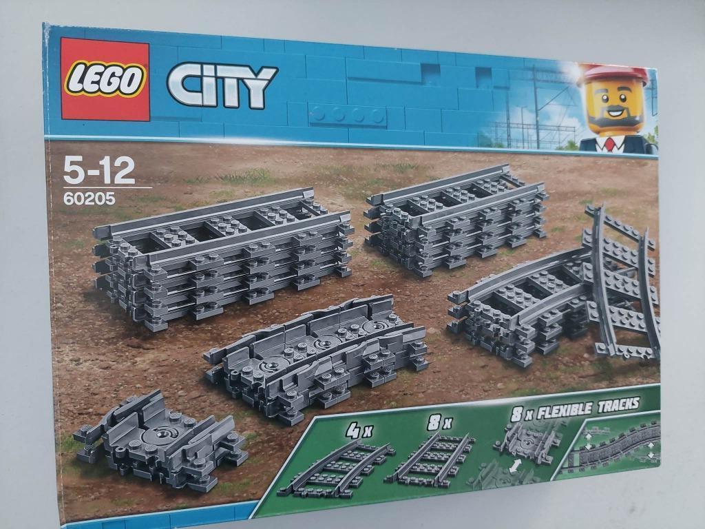 LEGO City Rechte en Gebogen Rails voor uitbreiding pastrein, Enlèvement ou Envoi, Comme neuf, Ensemble complet, Lego