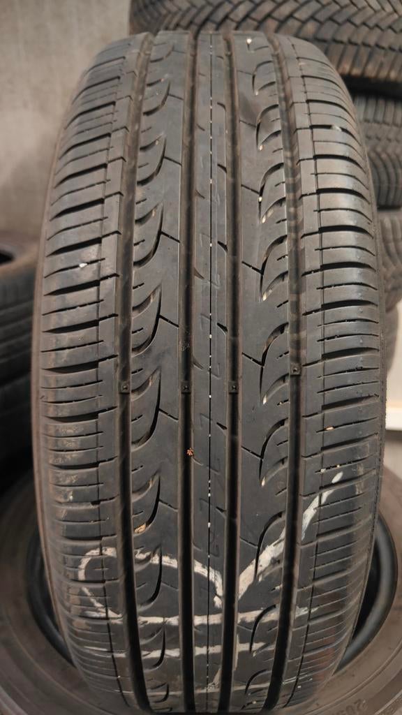 205/55r17 kumho 40€ per stuk met montage en balanceren, Ophalen