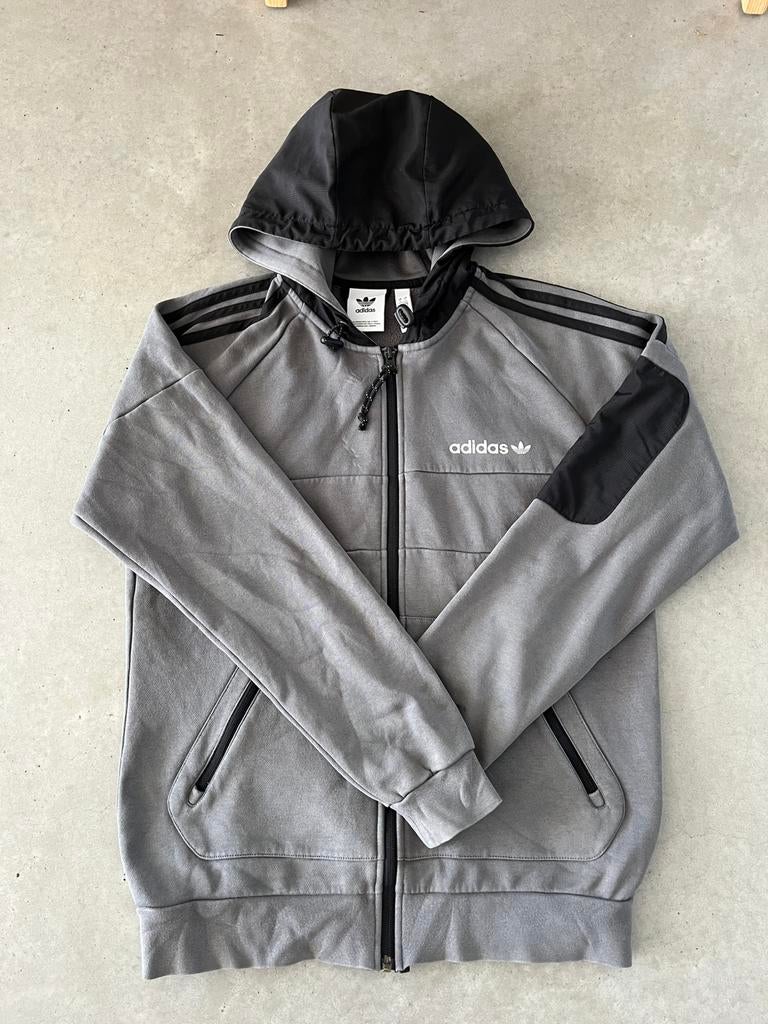 Grijze hoodie met rits Adidas small, Ophalen of Verzenden, Zo goed als nieuw, Adidas, Grijs