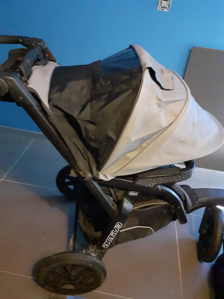 Buggy met toebehoren, Kinderen en Baby's, Buggy's, Ophalen, Gebruikt, Overige merken, Verstelbare rugleuning