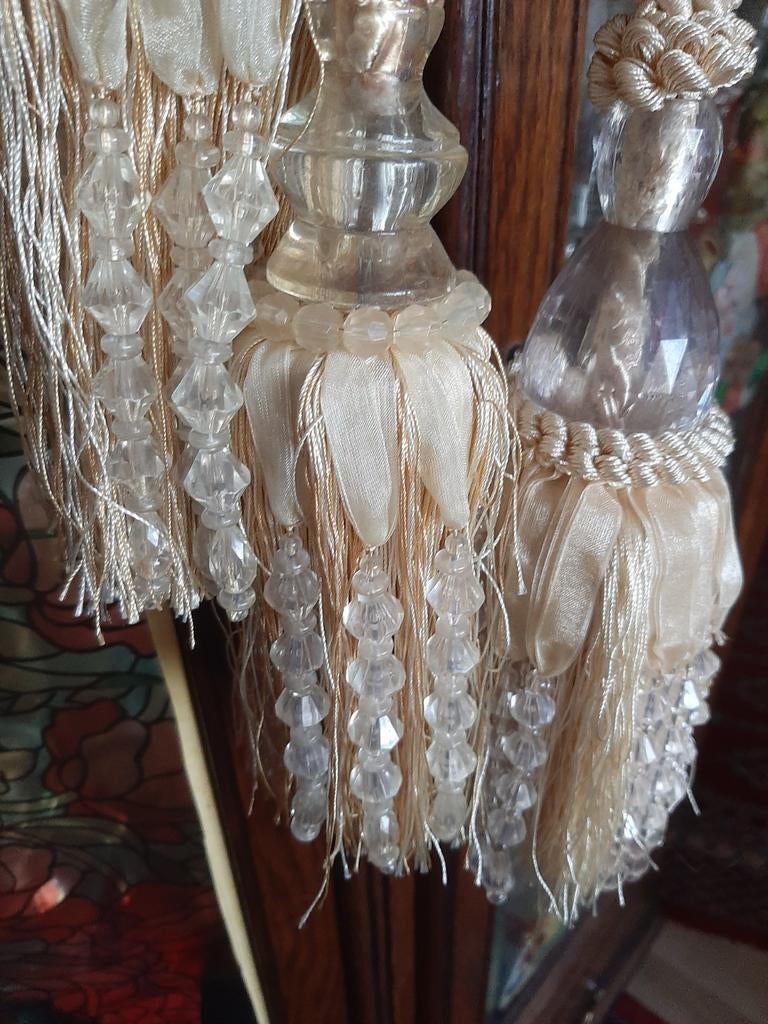 Gordijnhouder 2 stuks groot met diamantjes 10€ per stuk, Ophalen