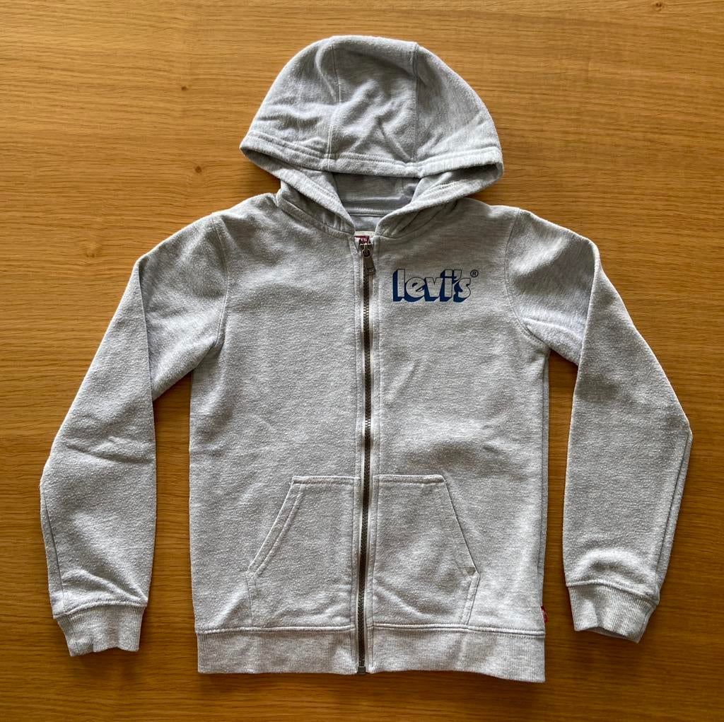 Gilet / Sweat zippé à capuche gris LEVI’S - 8 ans - 8€, Enlèvement ou Envoi, Utilisé, Levi's, Garçon