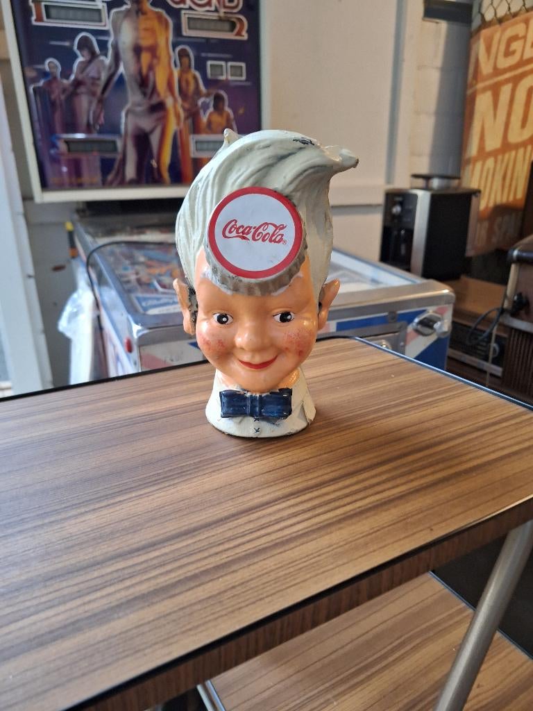 Coca Cola- boy spaarpot gietijzer RETRO, Verzamelen, Ophalen, Huis en Inrichting