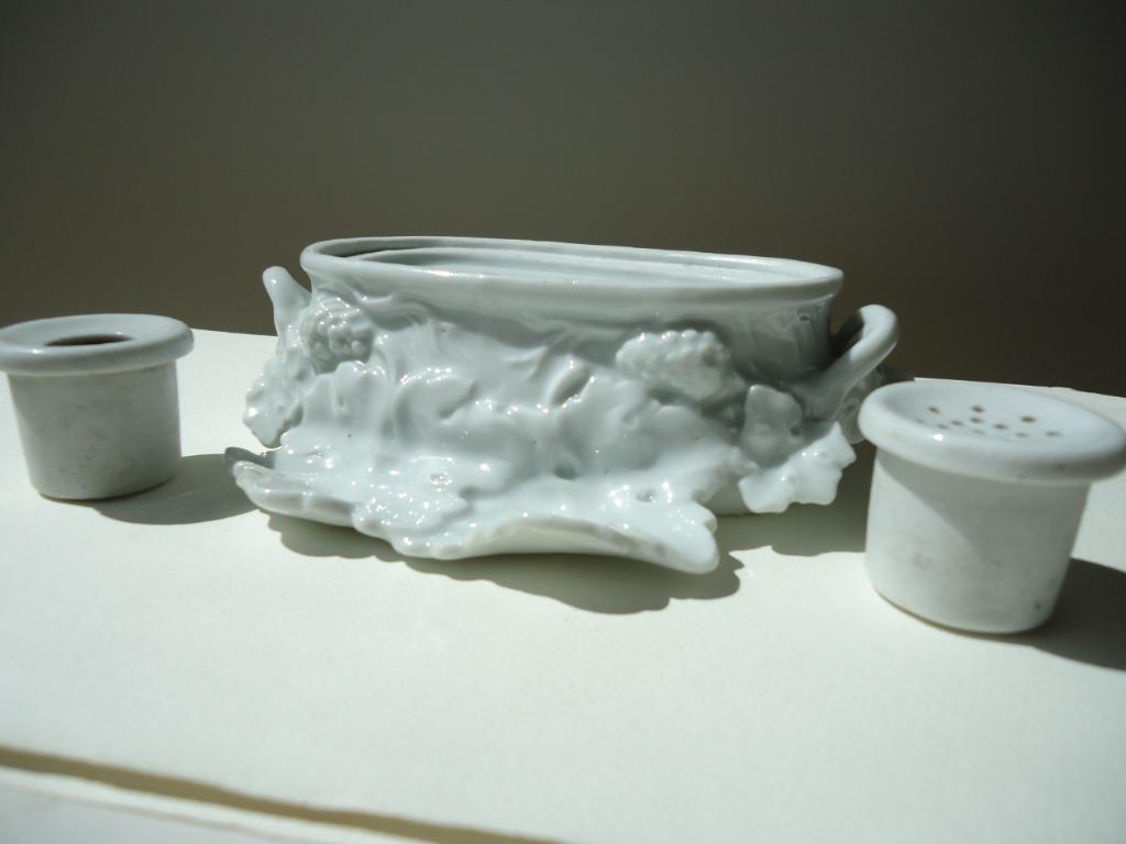 Ancien encrier porcelaine du XIXeme pot à encre repose-plume, Enlèvement ou Envoi