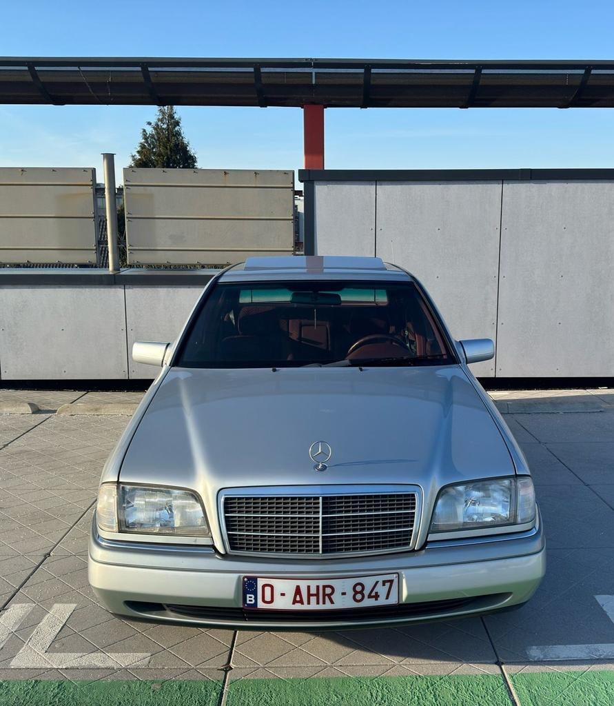 Mercedes C 220 diesel OLDTIMER - BJ:1994 -AUTOMAAT -67.000KM, foto 5