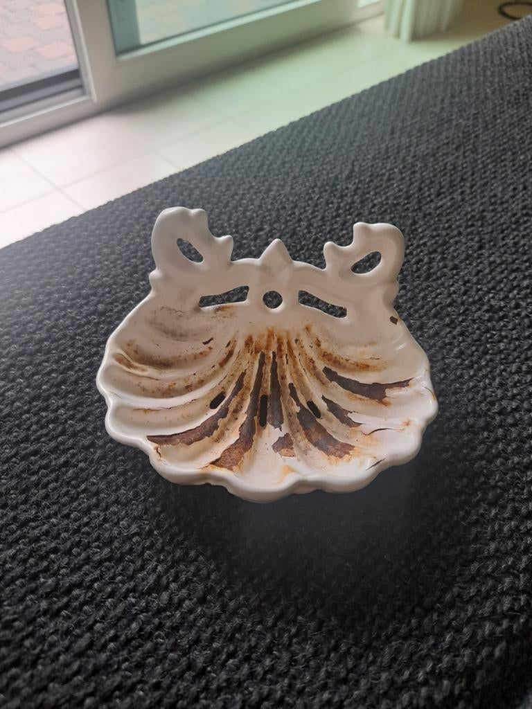 Porte-savon en fonte Brocante, Antiquités & Art, Enlèvement ou Envoi