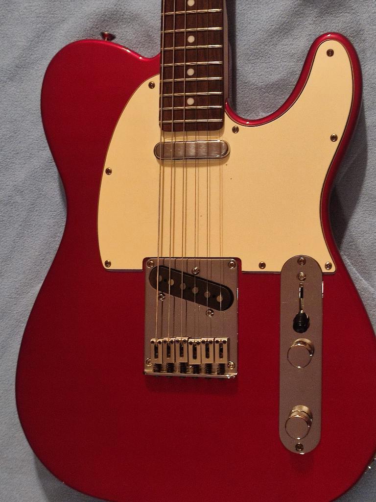 Squier TELECASTER - ID2010 x2, Musique & Instruments, Enlèvement ou Envoi, Comme neuf, Solid body, Fender