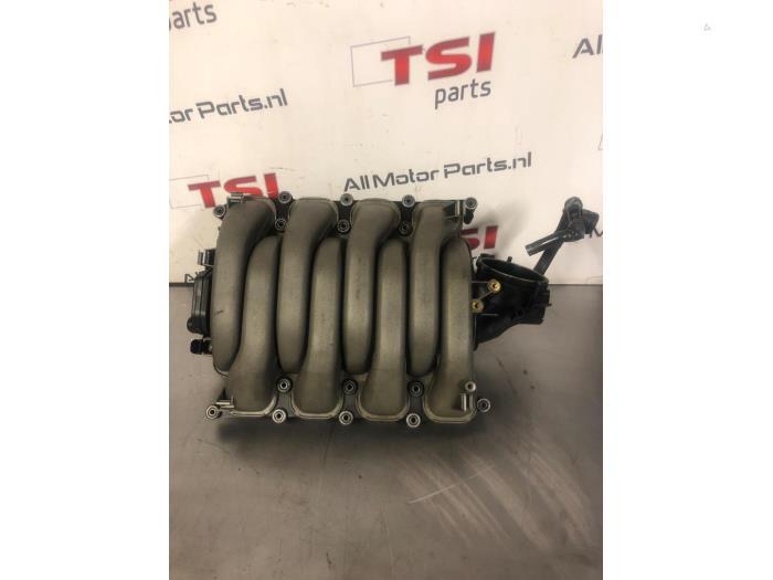 Tubulure d'admission d'un Audi A8, -, 3 mois de garantie, Audi, Utilisé