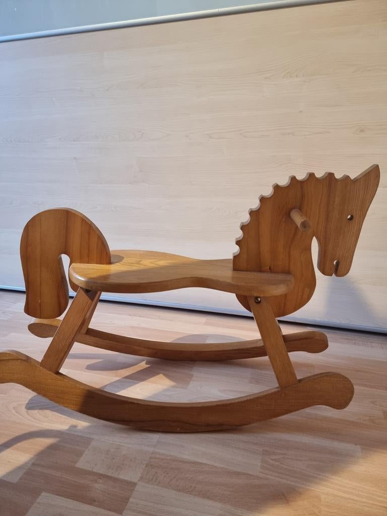 Splendide cheval à bascule enfant bois neuf jamais utilisé, Enfants & Bébés, Enlèvement, Neuf