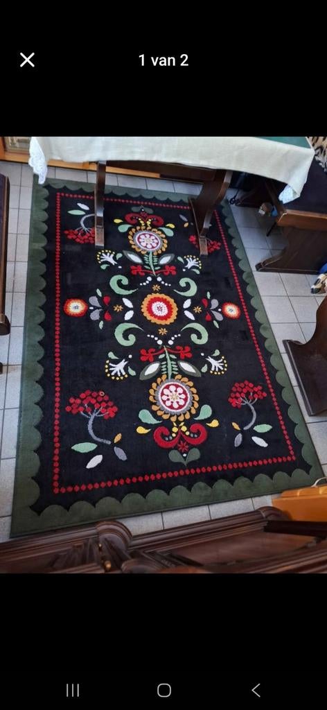 Zwart tapijt met bloemen    Grijs  tapijt lange haren, Ophalen, Grijs