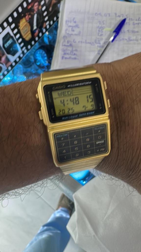 Montre Casio, encore neuf avec la boîte complet d’origine, Enlèvement, Casio
