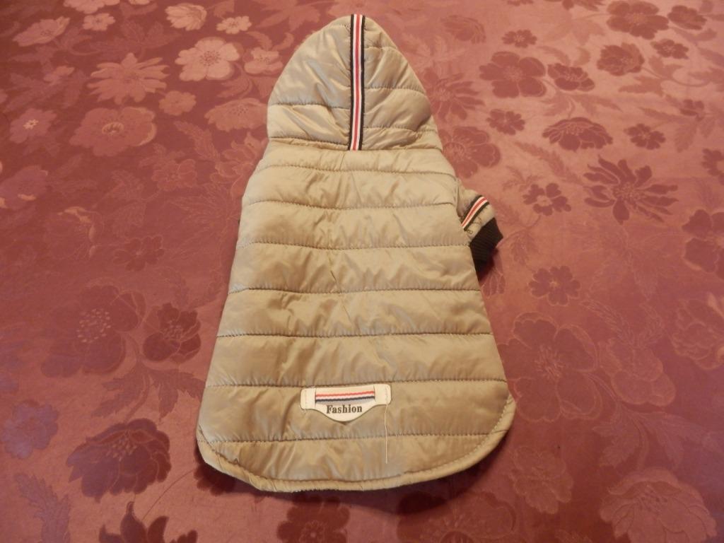 (17)- manteau petit chien t.XS gris, Animaux & Accessoires, Enlèvement ou Envoi, Comme neuf, Manteau pour chien