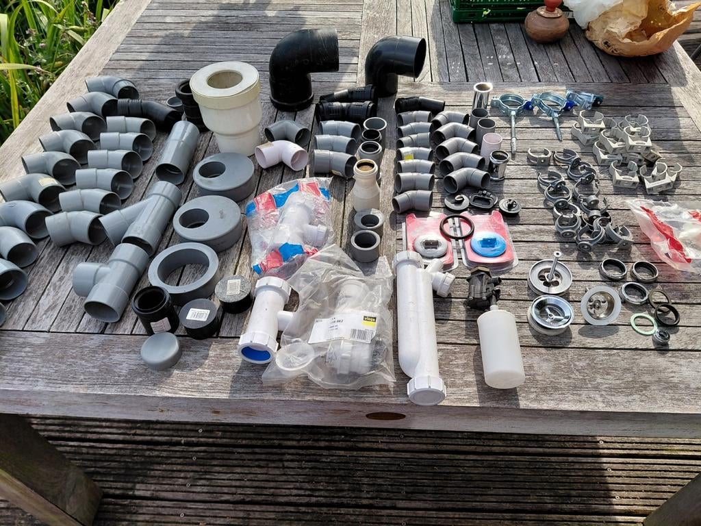 Lot pvc afvoerstukken, Ophalen of Verzenden, Zo goed als nieuw
