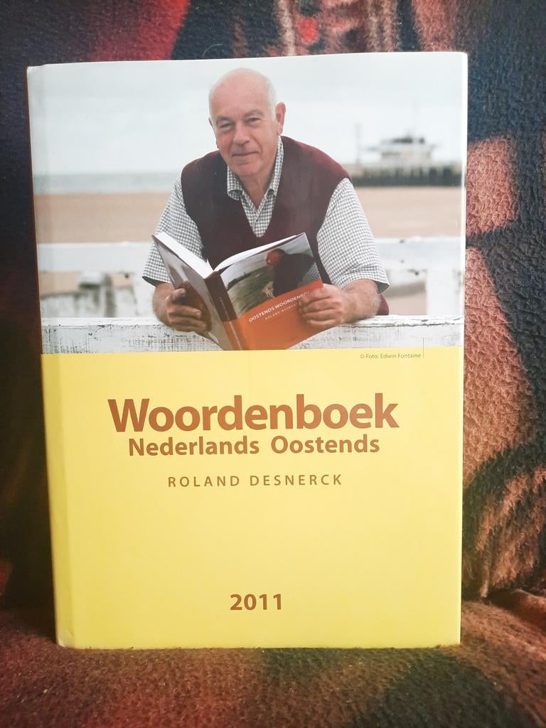 Woordenboek Nederlands Oostends Roland Desnerck, Boeken, Gelezen, Nederlands, Ophalen of Verzenden, Roland Desnerck