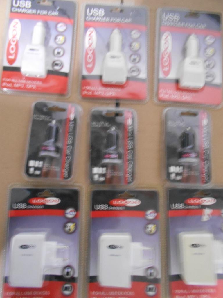 Dubbele USB-opladeraansluitingen van 12 volt en 220 volt, Ophalen of Verzenden