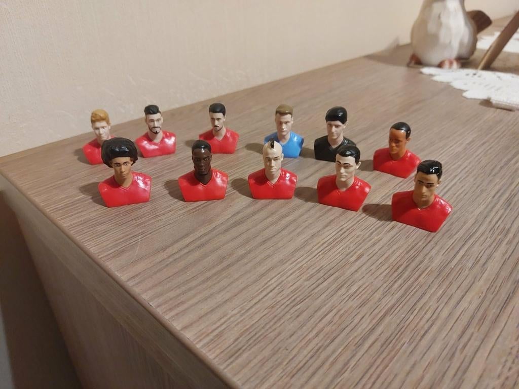 11 Voetbalfiguurtjes / Rode Duivels / Carrefour / 2019, Ophalen of Verzenden, Zo goed als nieuw, Beeldje of Poppetje