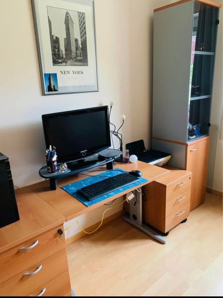 Tres beaux meubles de bureau., Ophalen, Zo goed als nieuw