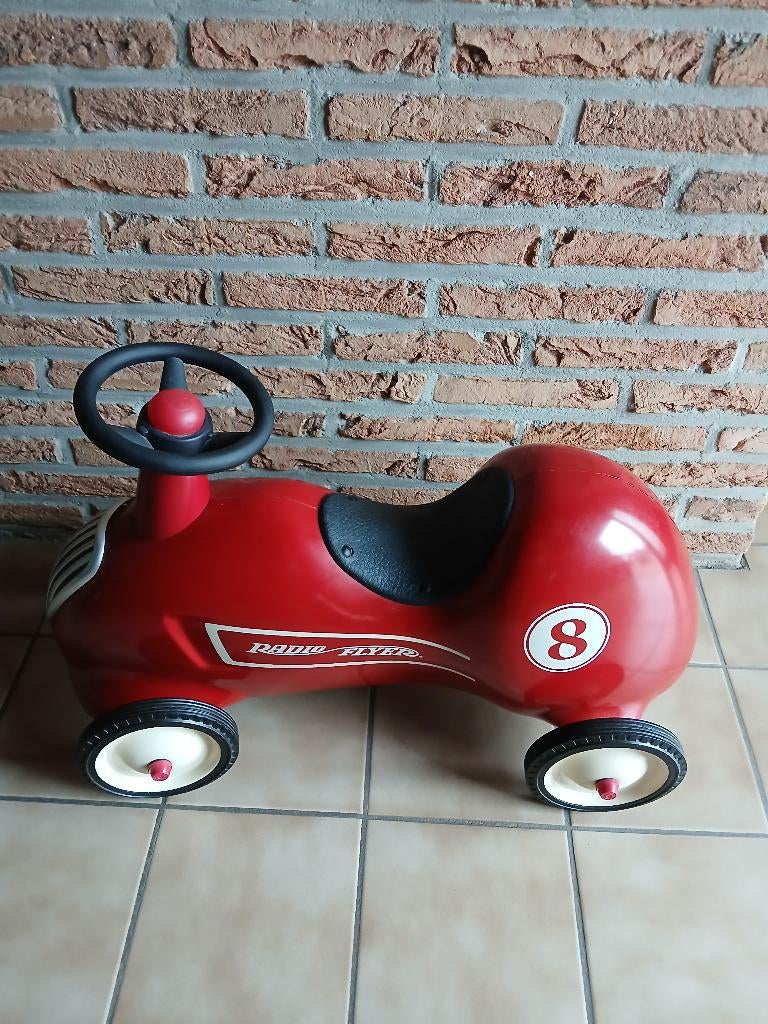 Leuke SPEELGOEDAUTO  – DEGELIJK en PROPER, Enlèvement