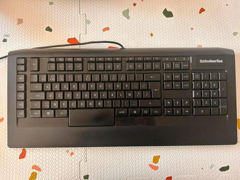 Clavier Steelseries, Enlèvement, Comme neuf