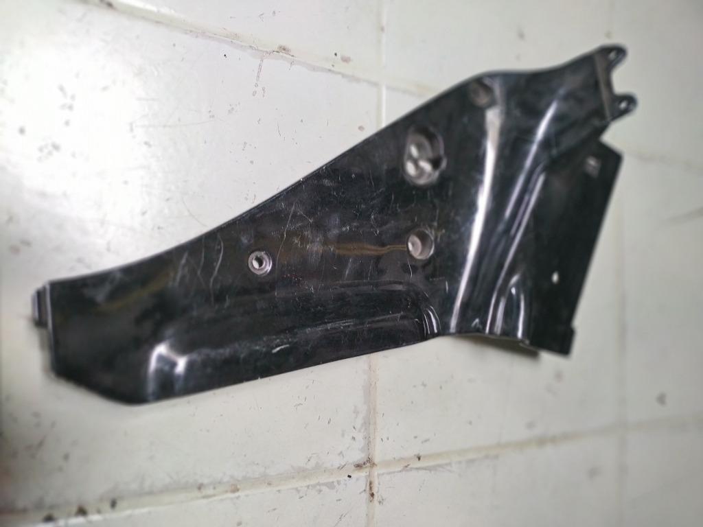 honda cbr 900 rr sc28 van '92-'93 rechter binnenkuipdeel, Enlèvement ou Envoi, Utilisé