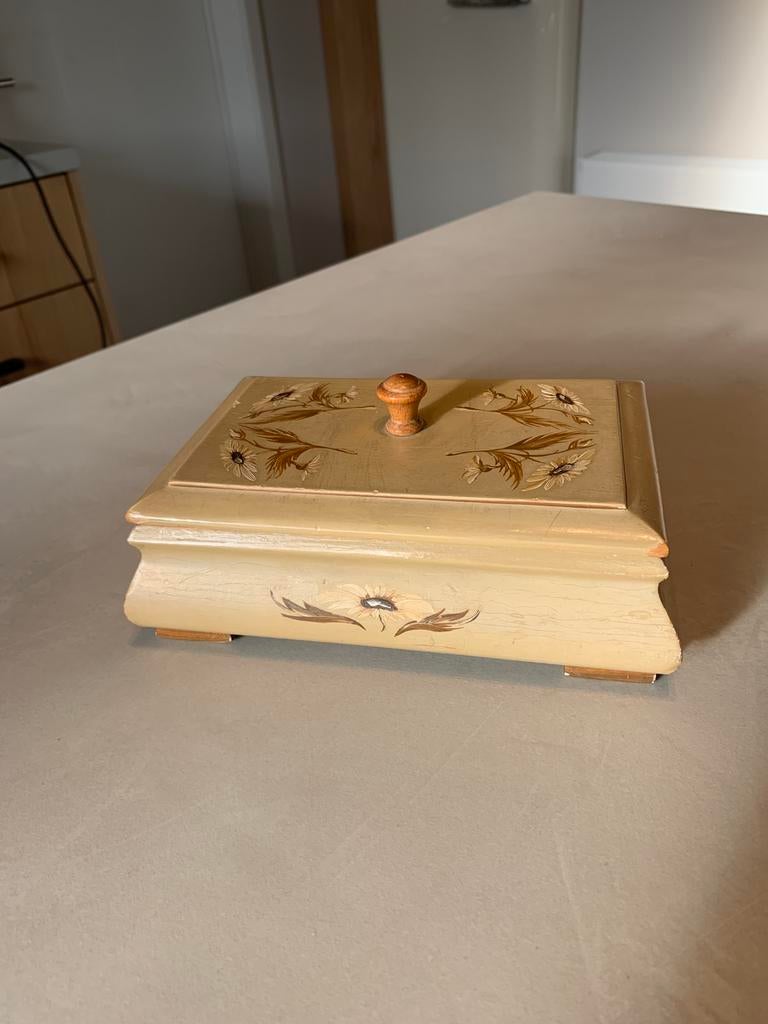 Vintage houten kistje - juwelendoosje, Huis en Inrichting, Woonaccessoires | Kisten, Ophalen of Verzenden, Zo goed als nieuw