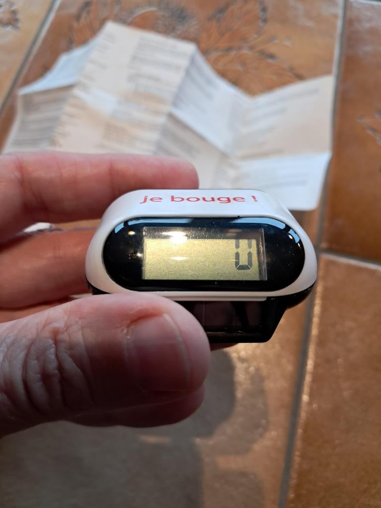 Stappenteller op zonne-energie, Sport en Fitness, Ophalen of Verzenden, Nieuw, Overige merken