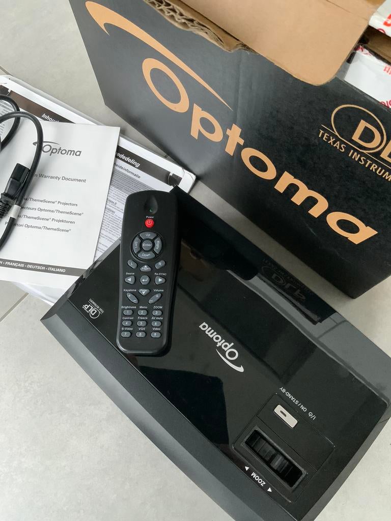 Beamer OPTOMA ES521, Audio, Tv en Foto, Gebruikt, Ophalen of Verzenden, DLP, Overige resoluties