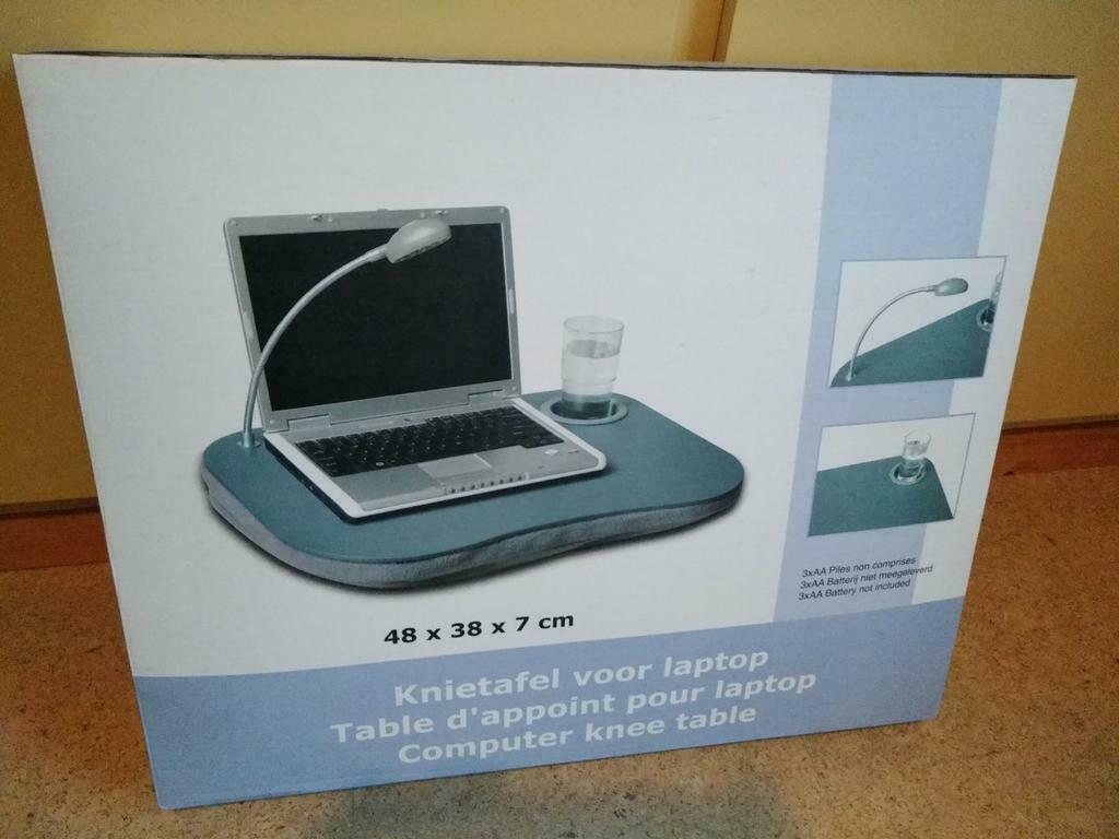 Knietafel voor laptop., Ophalen, Zo goed als nieuw