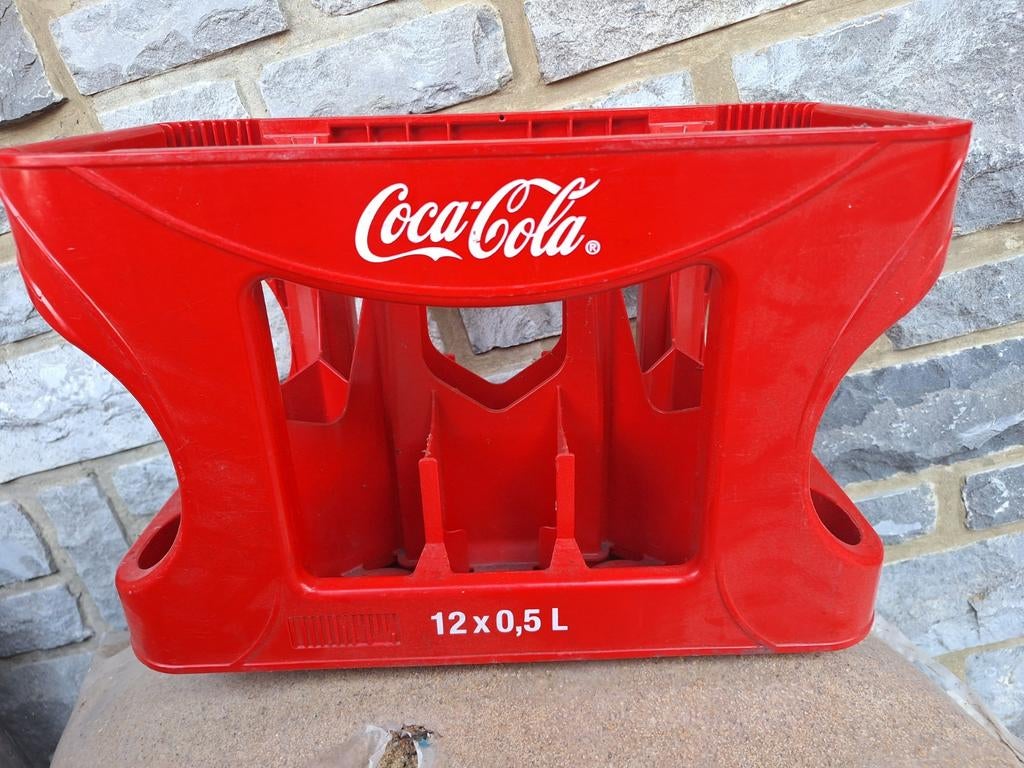 Ancien casier coca cola, Collections