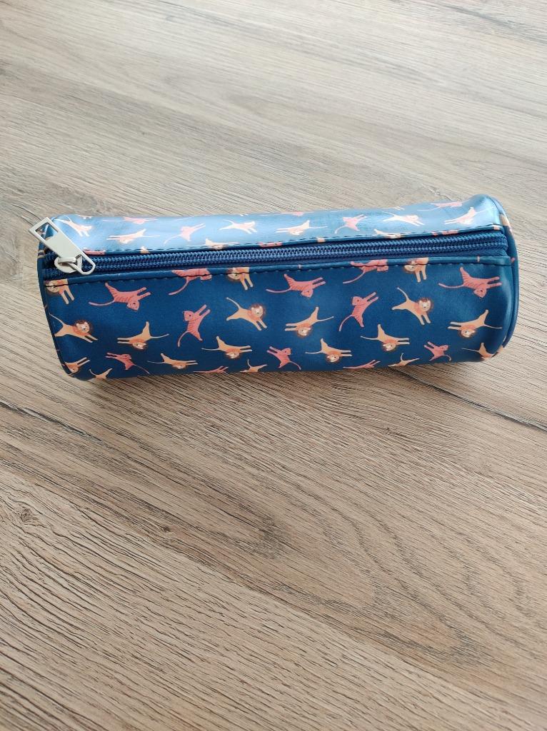 pennenzak met diertjes, Ophalen of Verzenden, Zo goed als nieuw
