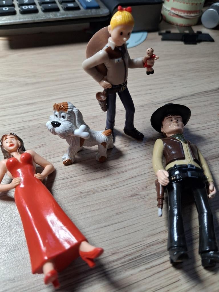 Kuifje met hond. 6 poppetjesⁿ, Verzamelen, Ophalen, Kuifje