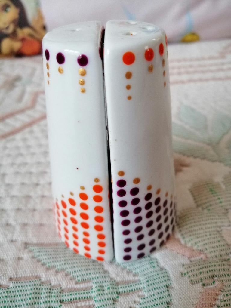 Salière et poivrier décorés en dot painting, Enlèvement ou Envoi, Comme neuf