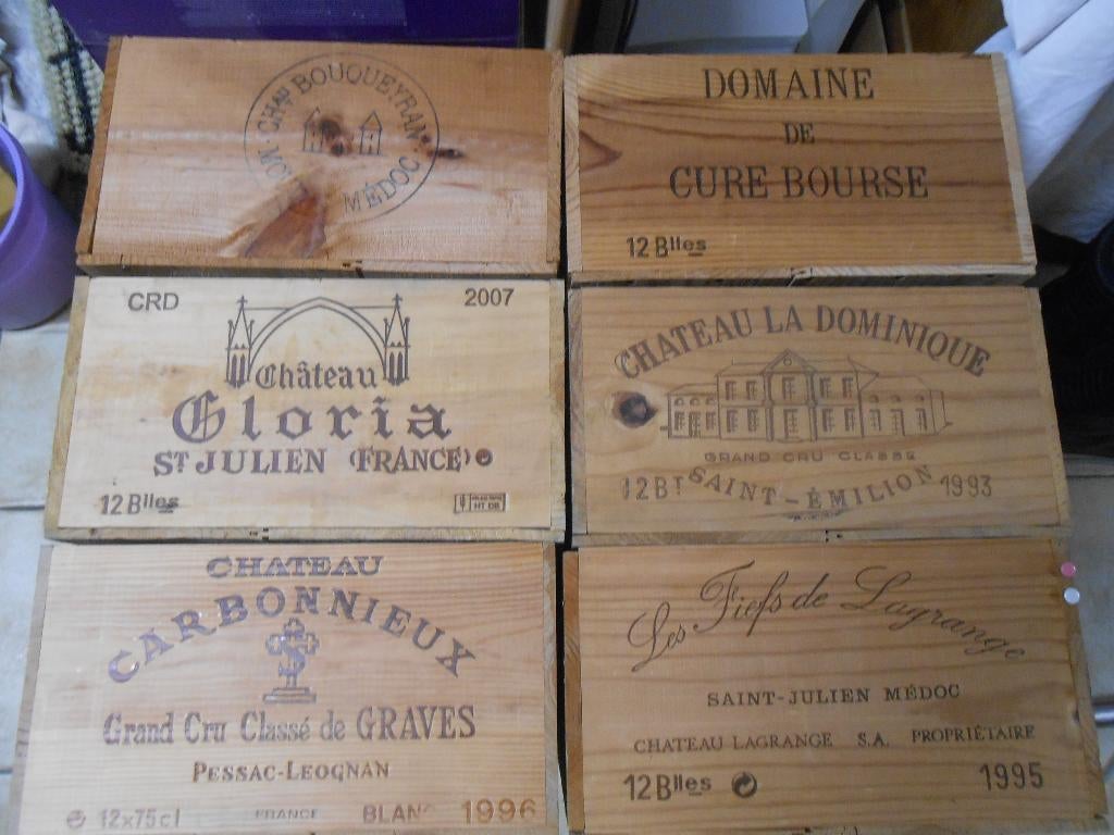 CAISIERS EN BOIS À VIN FRANÇAIS 12 BT, Enlèvement