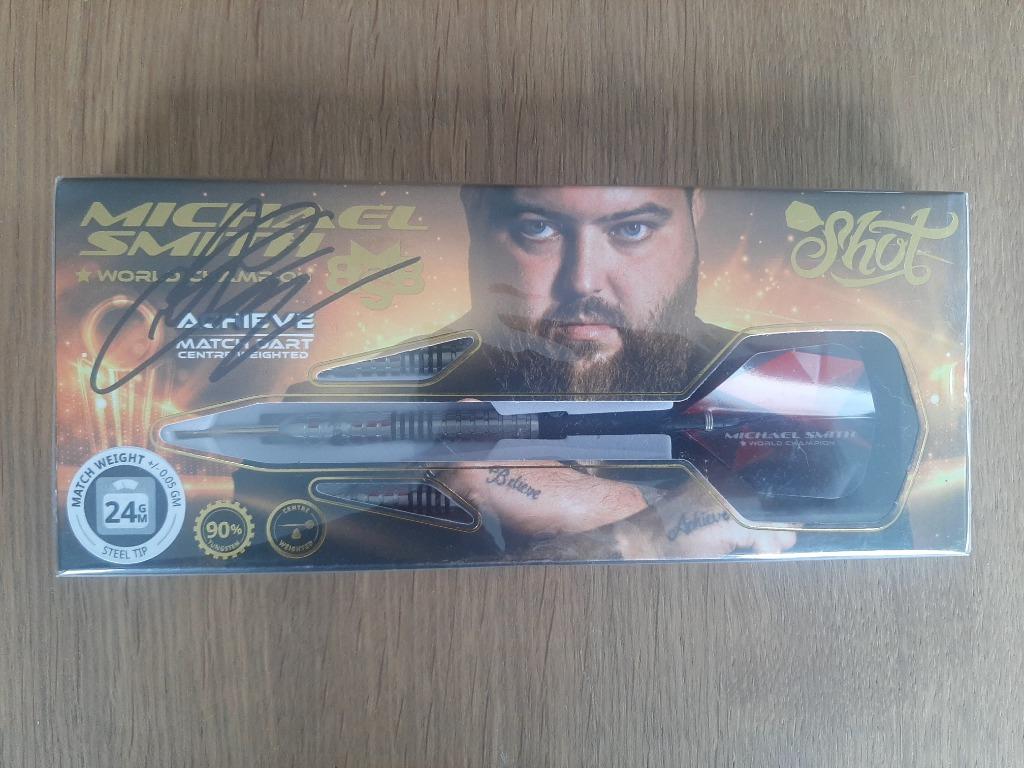 Gesigneerde darts Michael Smith shot Archieve, Sport en Fitness, Ophalen of Verzenden, Nieuw, Pijlen
